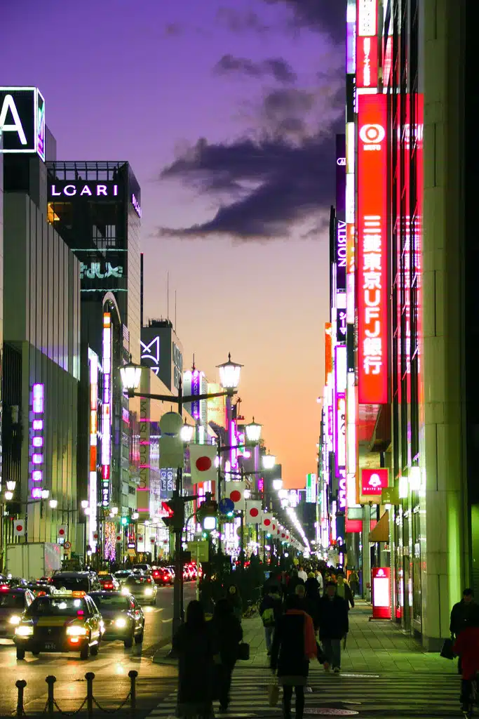 What is the pretty city in Japan?